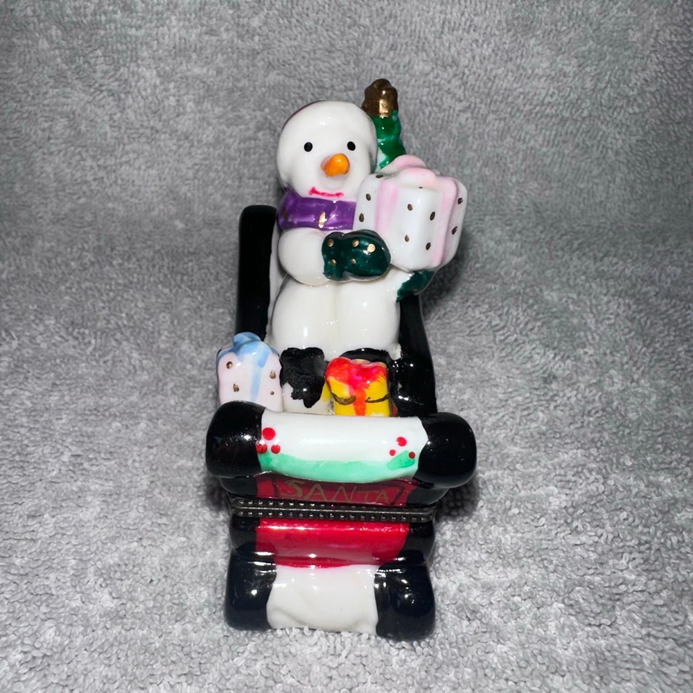 Vintage Small Trinket Box Christmas Santa Sleigh Snowman Tree Gifts Porcelain